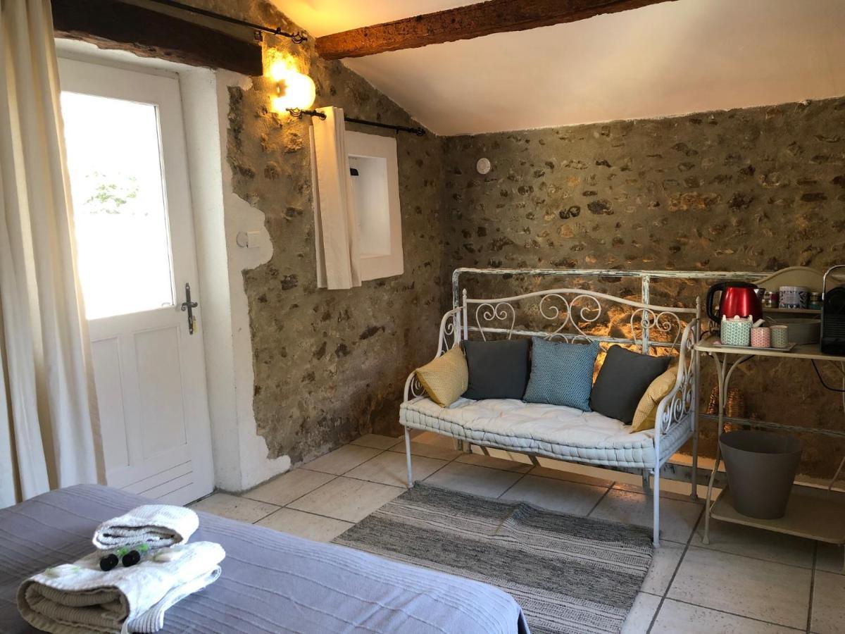 Chambre D'Hotes Lou Pataclet Charols Buitenkant foto